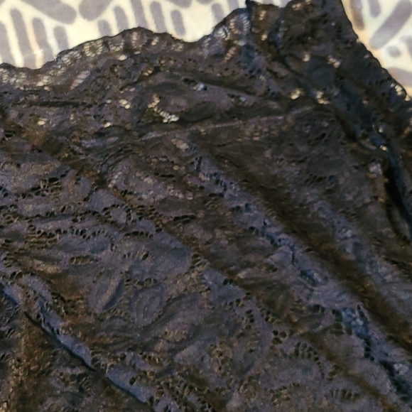 Lace shirt - Picture 2 of 3